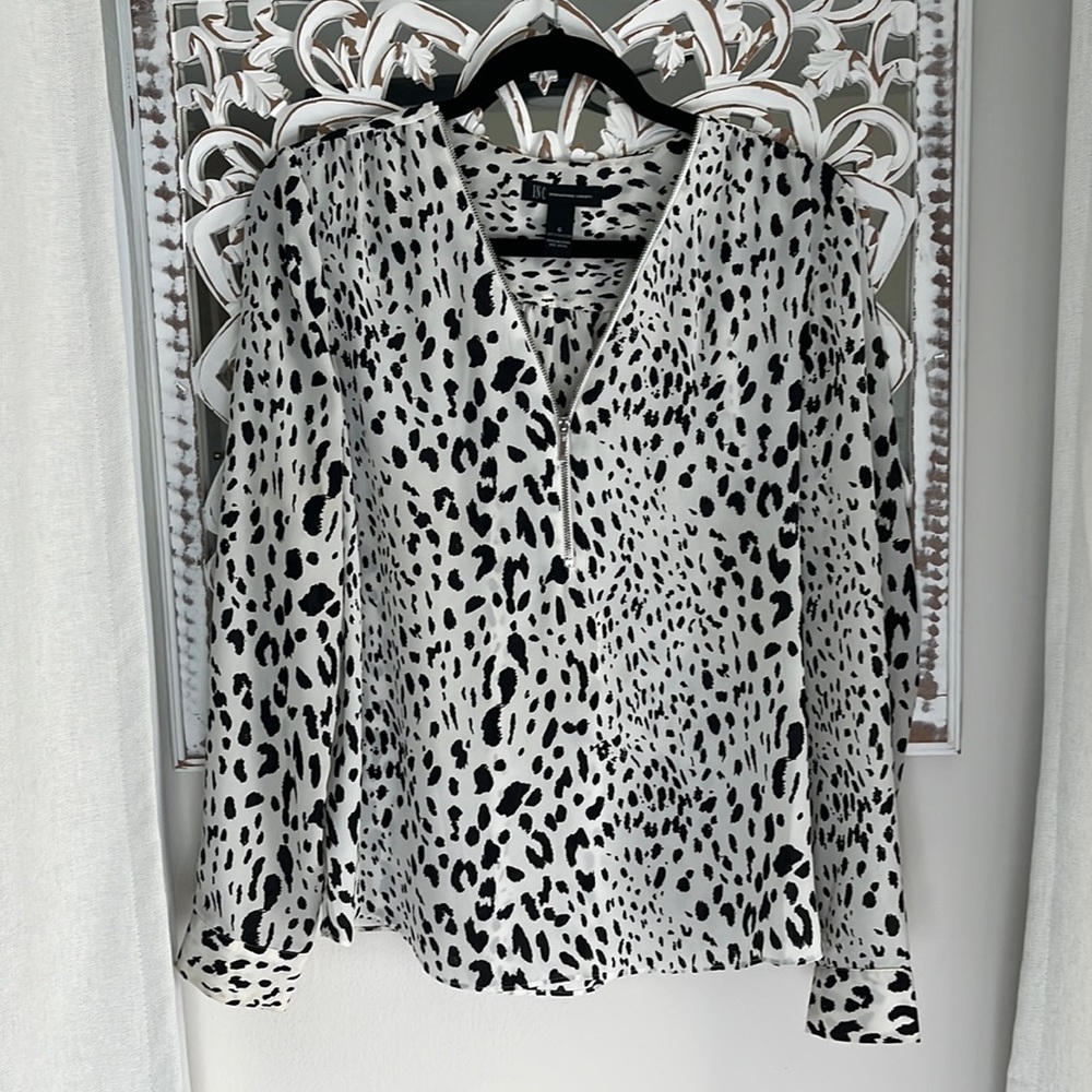 Long sleeve dress shirt
